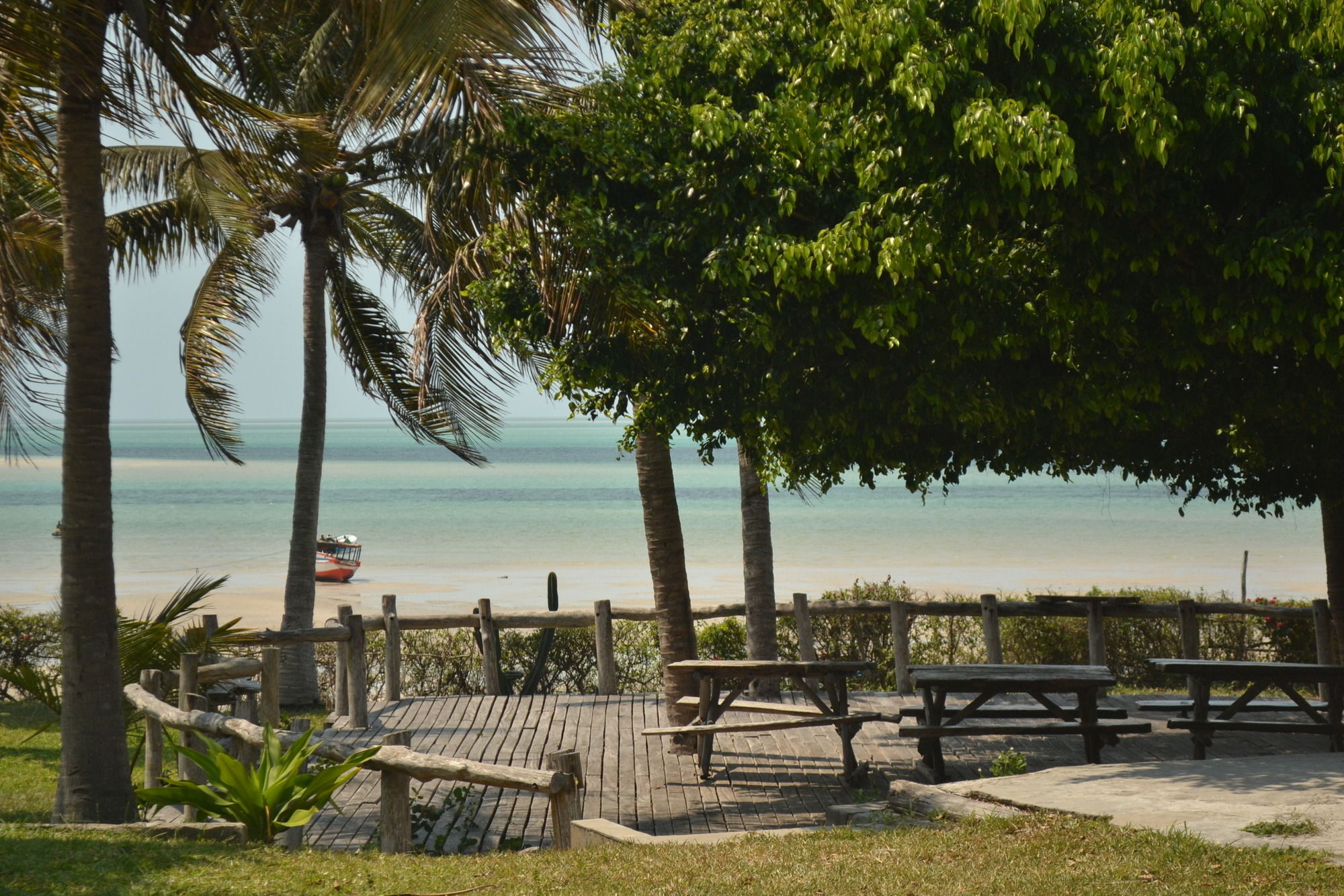 Baobab Beach Lodge And Backpackers Vilanculos Eksteriør bilde